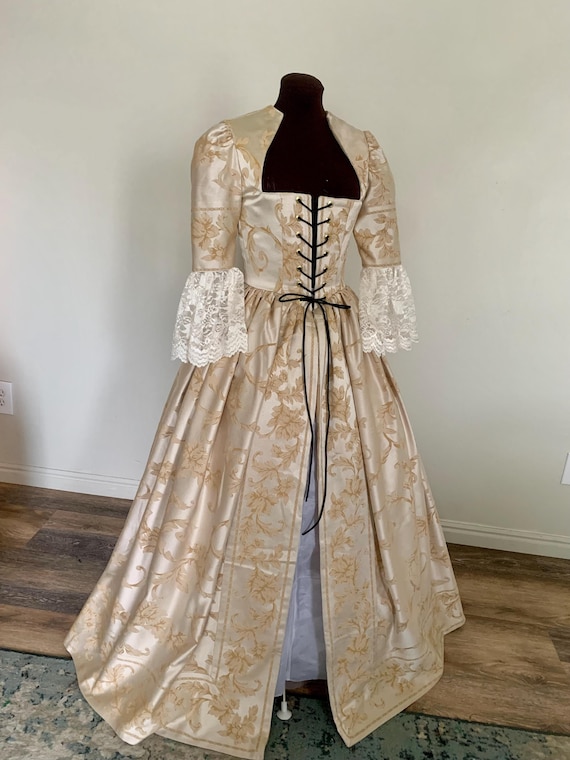 cream champagne dress Midsummer Lace Gown Cream