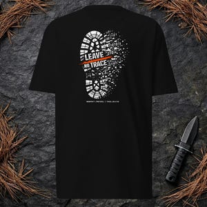 LEAVE NO TRACE Cyberpunk Shirt, Dystopian Graphic Tee, Techwear Clothing, Binary Code Heavyweight Tshirt, Brutalist Urban Vanguard Top