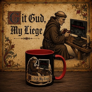 Puede incluir: Taza de cerámica negra con interior y asa rojos. La taza presenta una ilustración de estilo medieval de un monje jugando a un videojuego, con el texto "Git Gud, My Liege" en la taza y en el fondo. El fondo es un pergamino de estilo vintage.