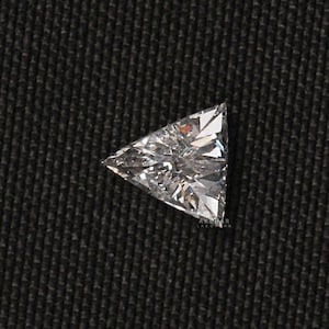 Diamante naturale certificato da 1,00 carati, grado D, taglio triangolare, sciolto, VVS, 1/6 mm
