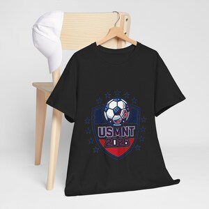 USMNT 2026 Shield voetbalshirt | T-shirt met Amerikaans voetballogo afbeelding 3