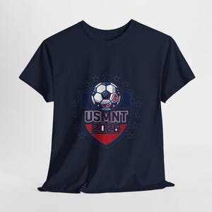 USMNT 2026 Shield voetbalshirt | T-shirt met Amerikaans voetballogo afbeelding 14