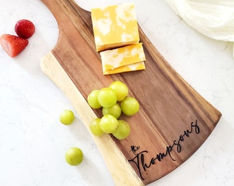 Engraved Wood Cheese Board, Custom Cutting Board, Charcuterie Board, Wood Serving Tray, Engagement/Wedding Gift, Client Realtor Gift handle