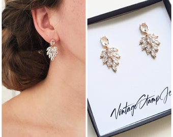 Crystal Drop Earrings, Earrings for Bridal party, Wedding Jewelry, Bridal Earrings, Formal Event Jewelry,Rhinestone Earrings,Adaline Earring
