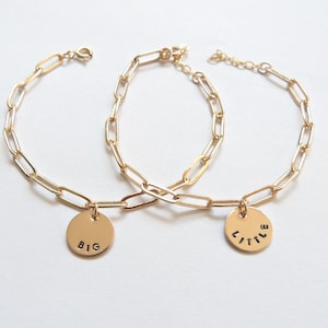 Cute big little sorority gift bracelet. Gold paperclip bracelet with engraved disc saying little, big or gbig.