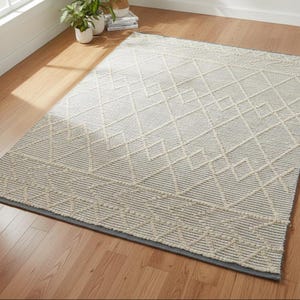 Cotton Area Rug: Handmade with Subtle Patterns (1.45 x 1.95 m)