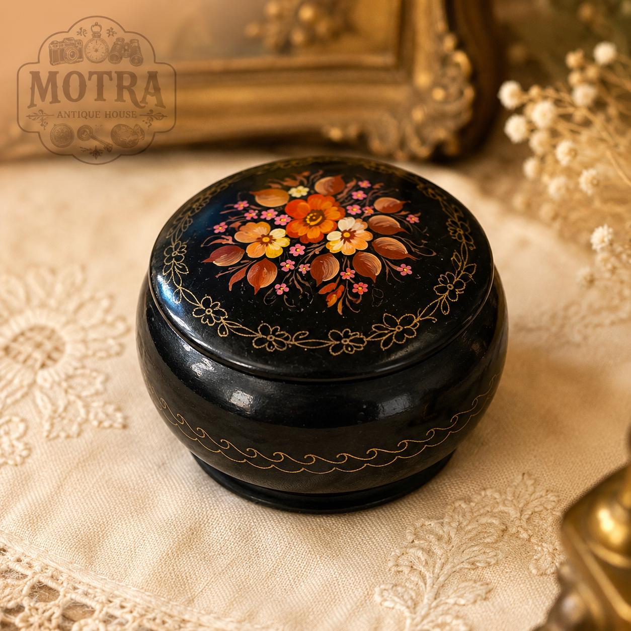 Palekh trinket box - Etsy 日本