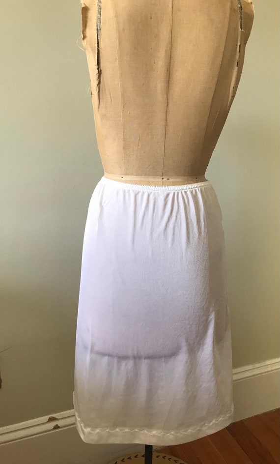 Women’s Vintage Under Garment/ White Nylon Half S… - image 2