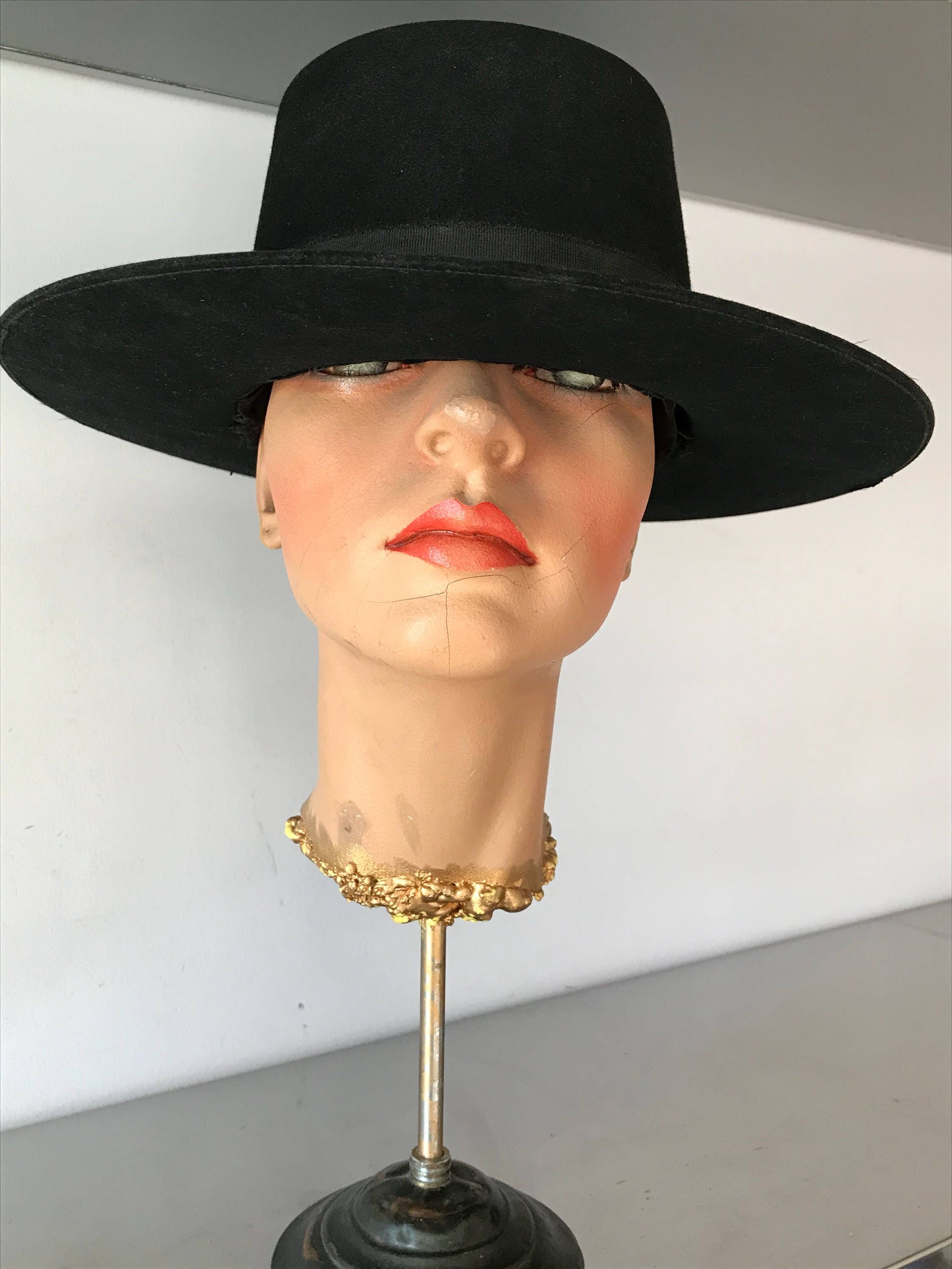 ベロアバミューダハット Manhattan Trilby Fedora Hat with Feathers Felt Short Brim