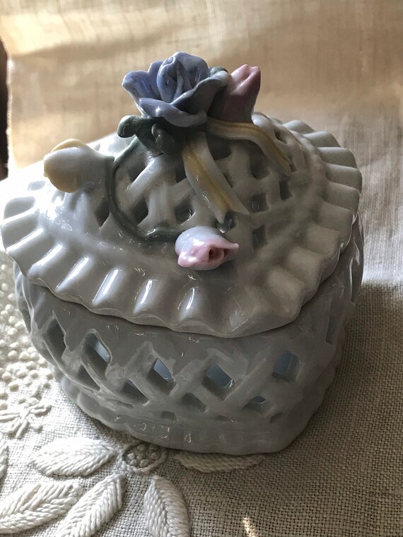Vintage Porcelain Heart Trinket Container