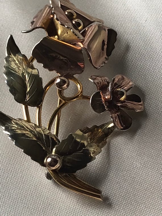 Costume Jewelry Brooch / 1940's- 50's Costume Jewe