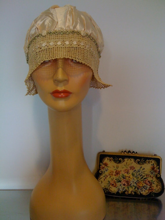 Antique Sleep Bonnet /  Silk Satin Sleeping Bonne… - image 5