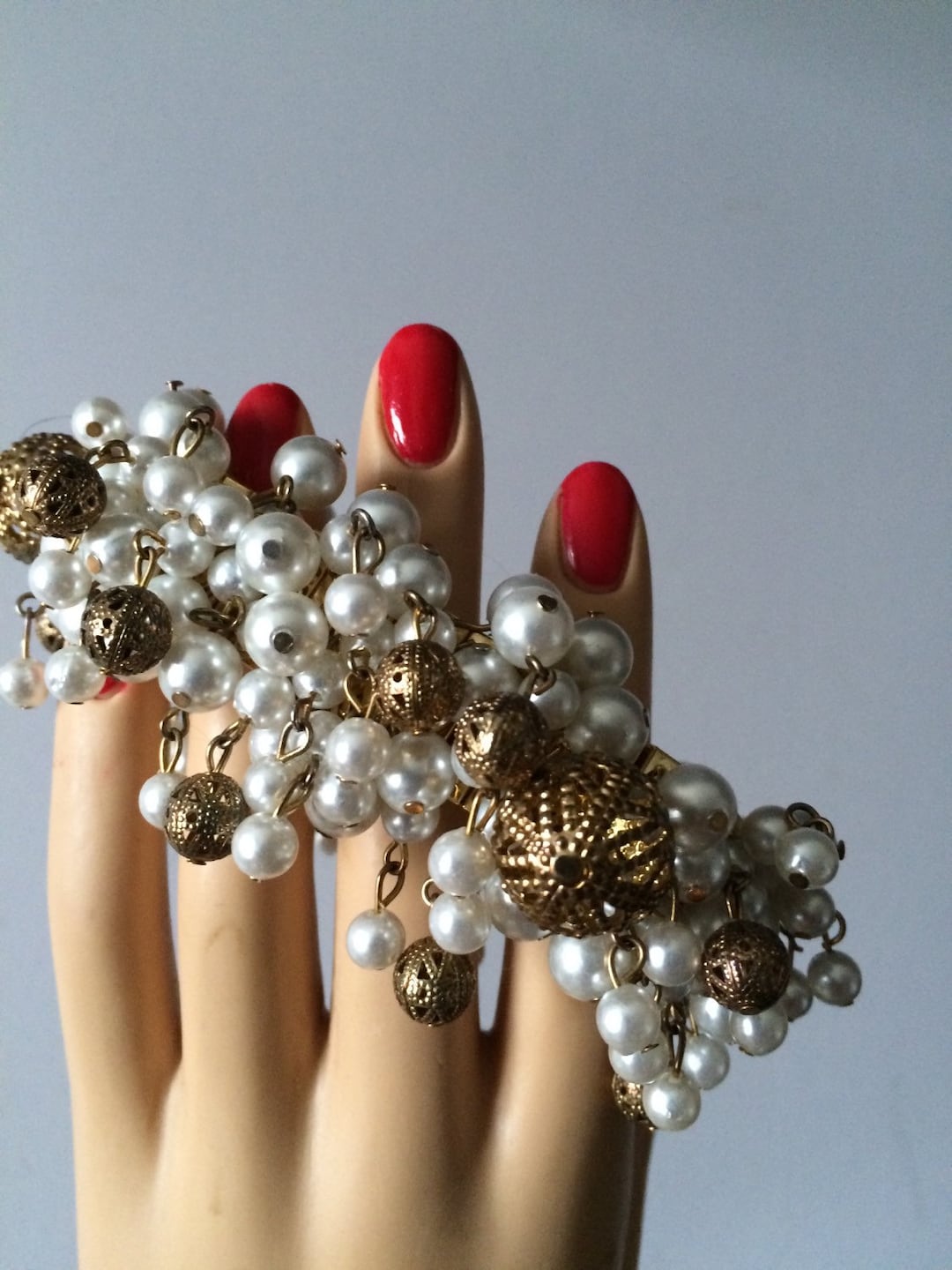 Expandable Pearl Bracelet /costume Jewelry Bracelet / Wedding Jewelry