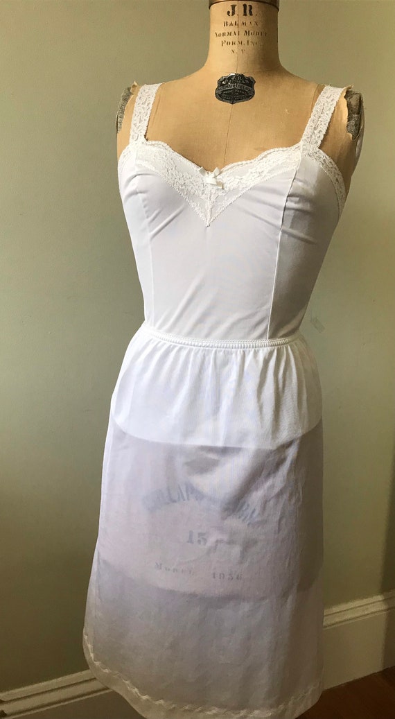 Women’s Vintage Under Garment/ White Nylon Half S… - image 3