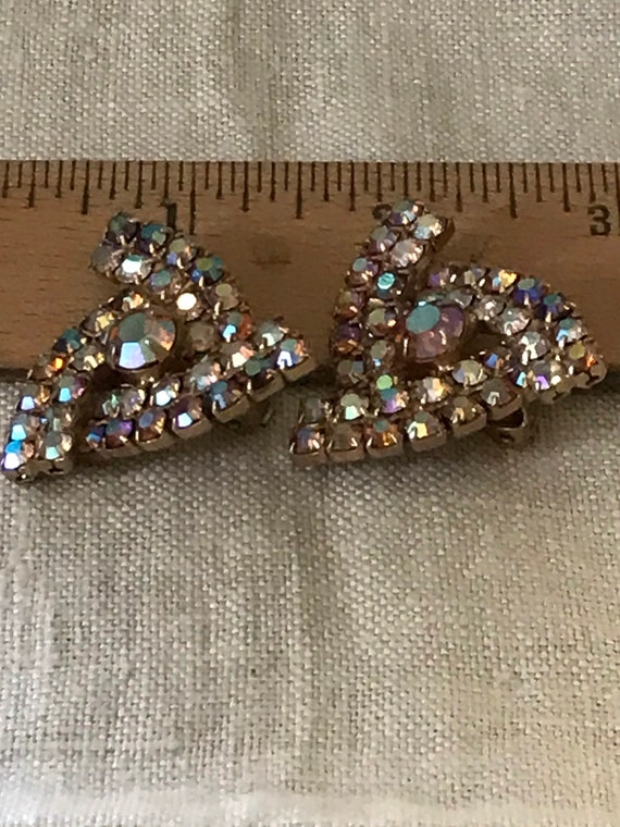 Vintage Jewelry/ Clip-on Earrings/ Opalescent Rhi… - image 4