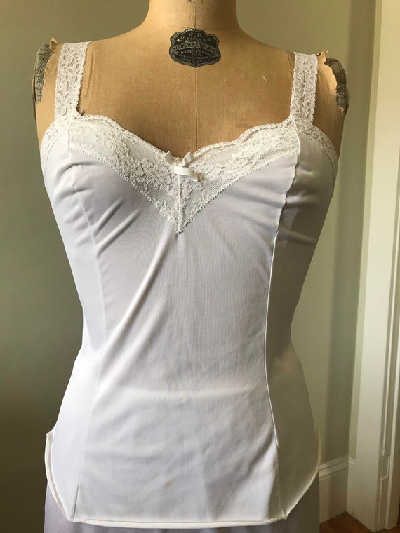 Women’s Vintage Under Garment/ White Nylon Half S… - image 5