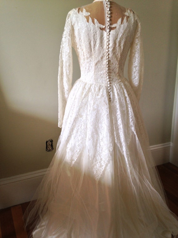 Vintage Wedding / 1950's Wedding Gown - image 2