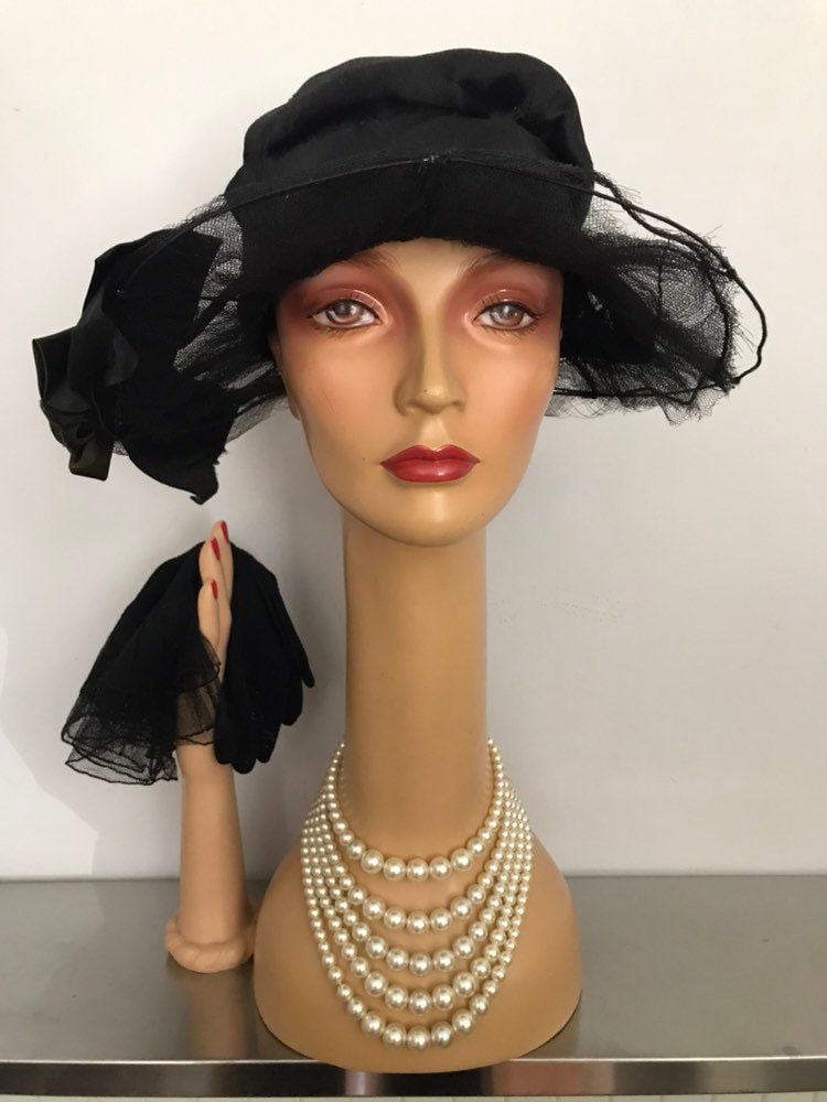 Vintage Jewelry / Faux Pearl 5 Strand Beaded Necklace / 1950's