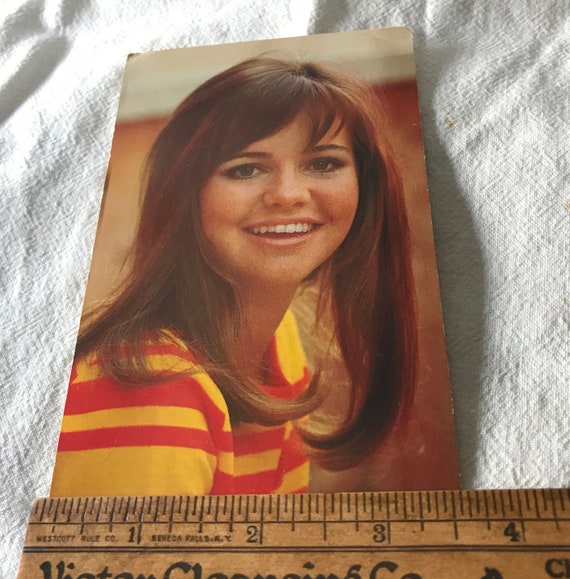 サリー・フィールド / ギジェット / フライング・ナン / 直筆サイン