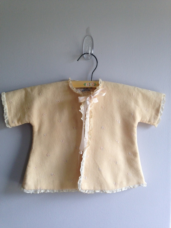 Vintage 1930's-40's Baby's Bed Jacket /Best and C… - image 1