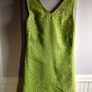 Late 1960's Early 70's Chartruse Lace Sheath with Rolled Hemline / Size medium