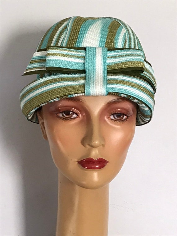Vintage Lilly Dache Debs Striped Woven Cloche Hat Green Blue Cream Bow Detail Vintage Straw Hat / Lilly Dache Straw Cloche -Pillbox… - Gem main image 3