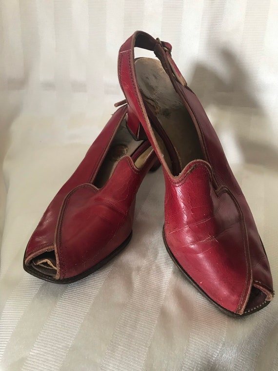 1940’s Red Leather Sling Back Red  Cross Pumps• 40