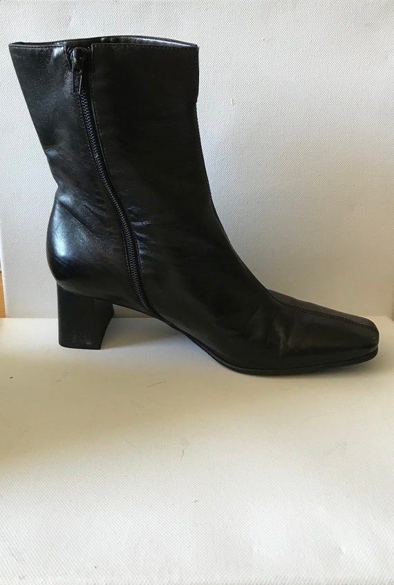 aigner ankle boots
