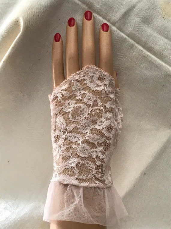 Vintage Lace Fingerless Gloves / Pink Lace Finger… - image 5