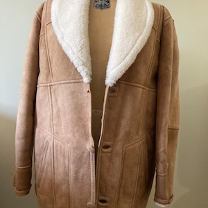 Men’s Outerwear•Vintage Shearling Men’s Jacket • Made in Mexico Shearling Jacket• Warm Fall Winter Jacket• ‘Marlboro Man ‘ Jacket