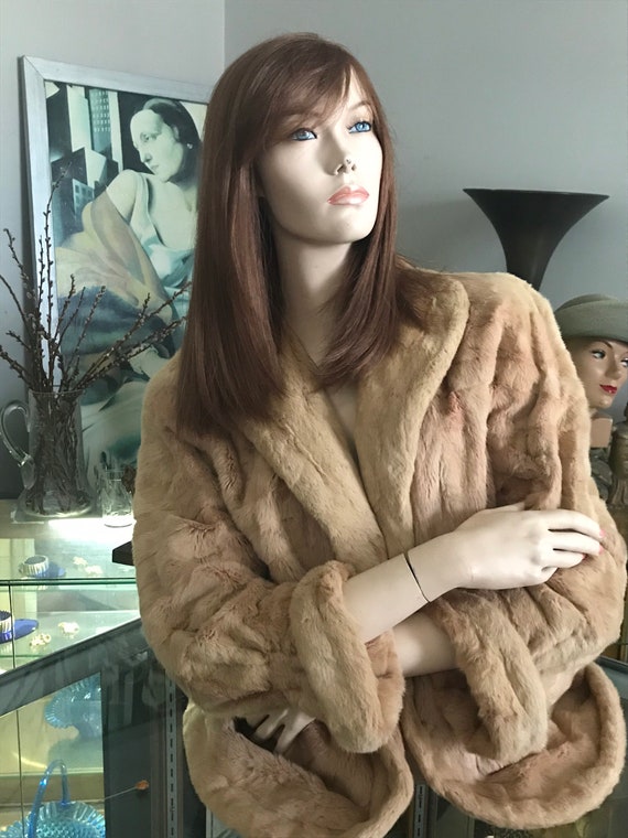 Maximillian Fur Jacket / Beige Blonde Vintage Fur 
