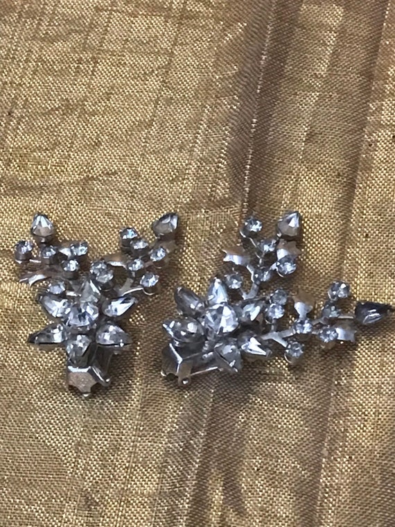 Vintage Jewelry • Rhinestone Clip-On Earrings • W… - image 4