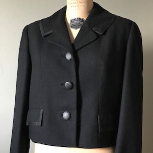 Women Vintage 4 Seasons Jacket / Lightweight Black Wool Crepe Jacket / Late 50’s Early 60’s Little Black Wool Jacket