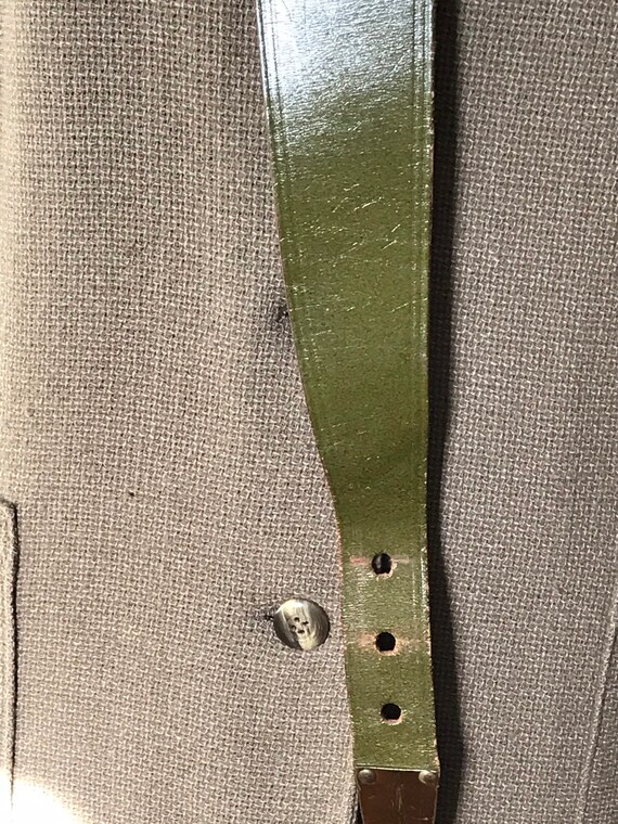 Vintage Belt /1950’s Olive Green Leather Belt / B… - image 4