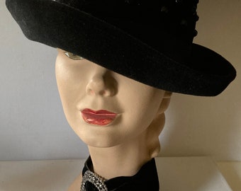 Vintage Fine  Velour Women’s Fedora • Embellished Black Velour Fedora•1950’s-60’s Women’s Hat• Large Women’s Jeweled Fedora