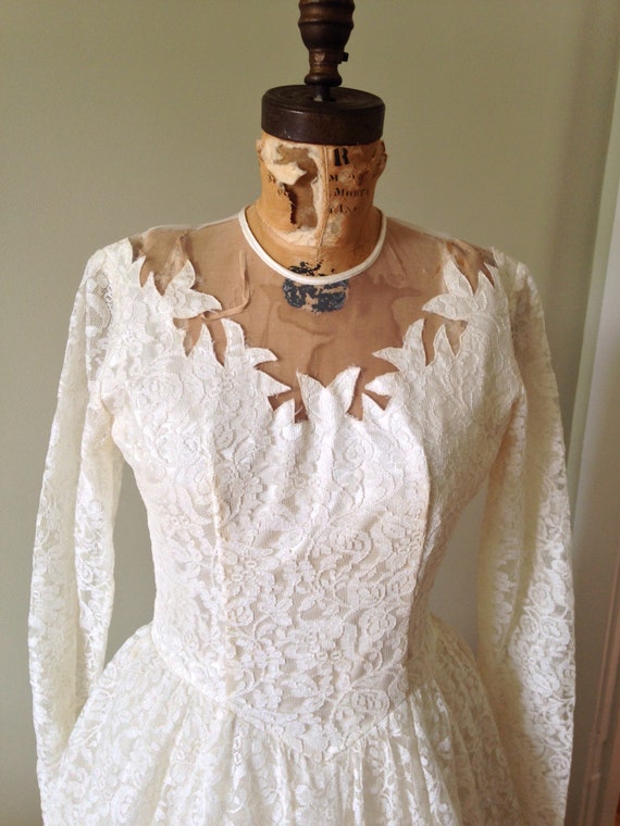 Vintage Wedding / 1950's Wedding Gown - image 8