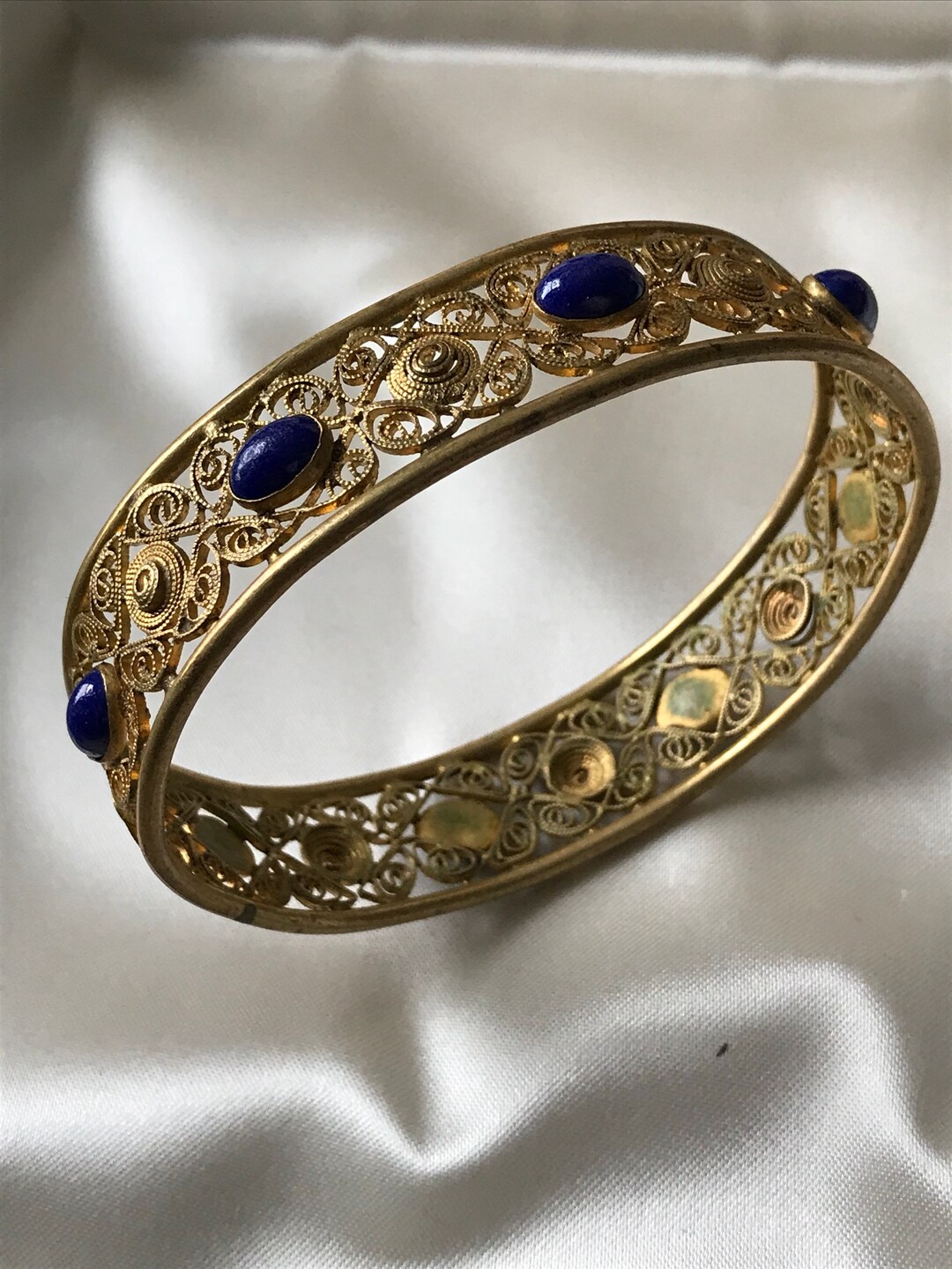 Vintage Costume Jewelry Bracelet / Blue Stone & Brass Filigree Bangle