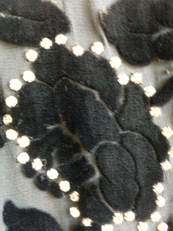 1950's /60's Black Silk Cut Velvet and Rhinestone… - image 7