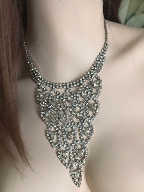 Vintage Jewelry/ 70’s Rhinestone Bib Necklace/ Ci… - image 2