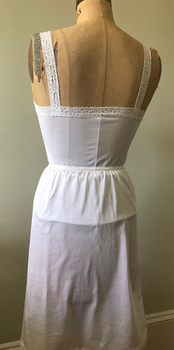 Women’s Vintage Under Garment/ White Nylon Half S… - image 6