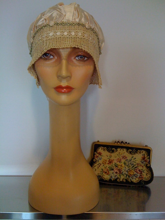 Antique Sleep Bonnet /  Silk Satin Sleeping Bonne… - image 1