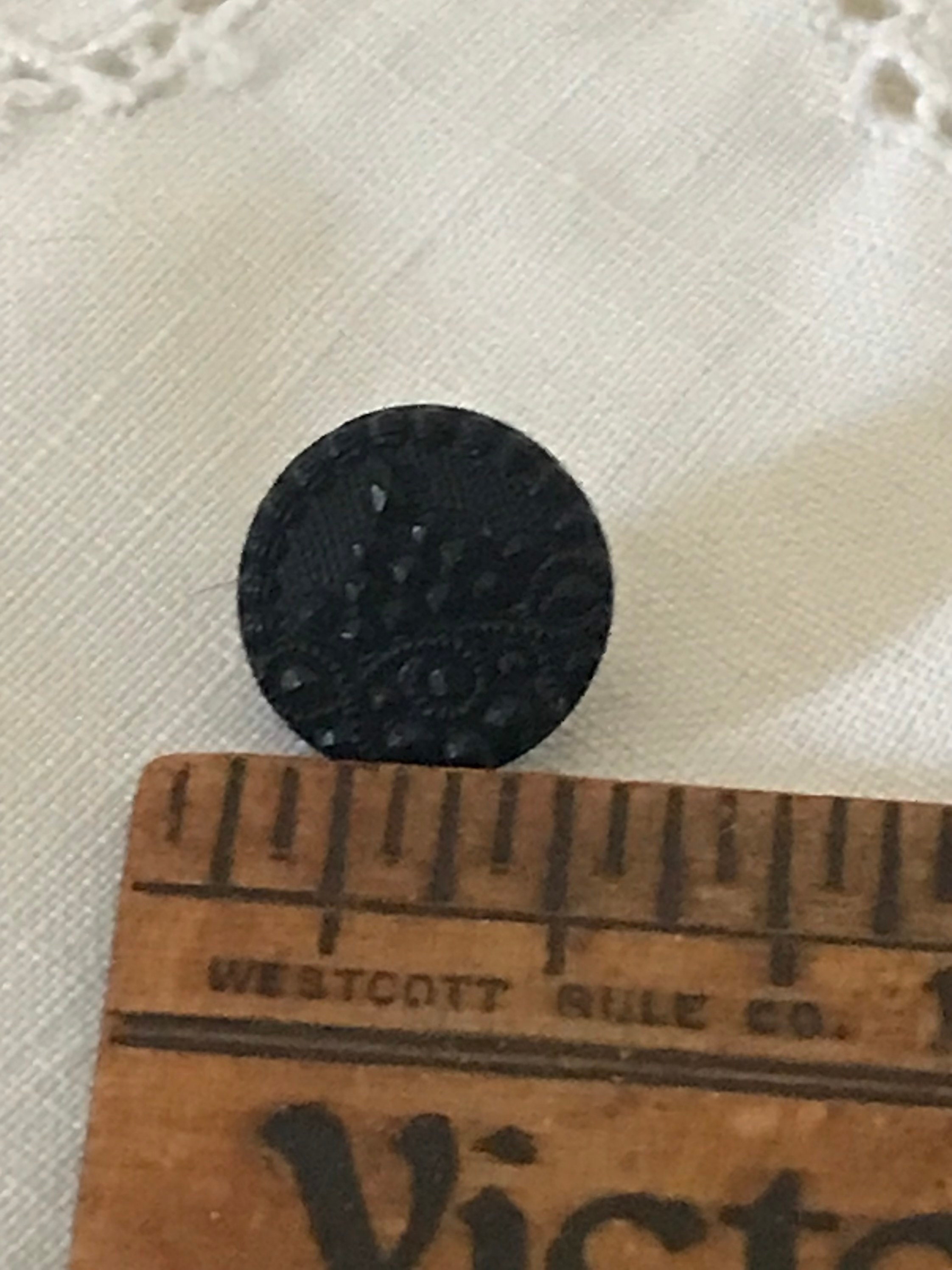 Antique Buttons Lot•carved Black Jet Buttons•lot of 5 Small Carved ...