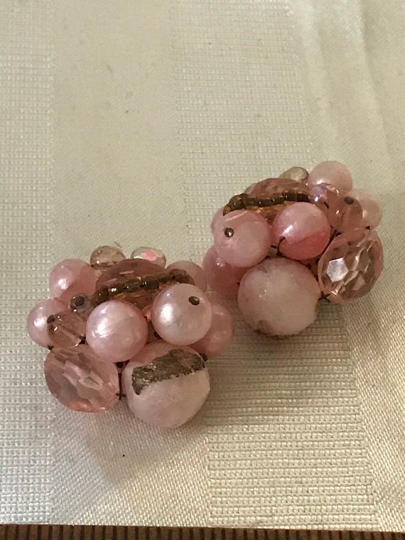 Vintage Clip-on Earrings/ Pink Cluster Bead Clip-o