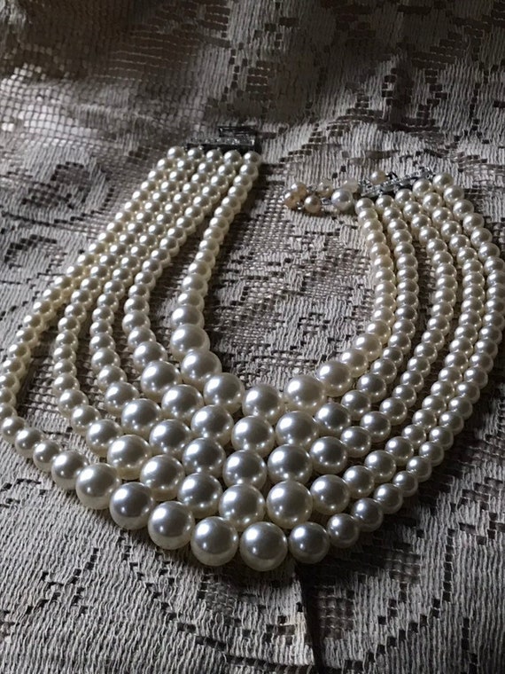 Vintage Jewelry / Faux Pearl 5 Strand Beaded Neck… - image 2