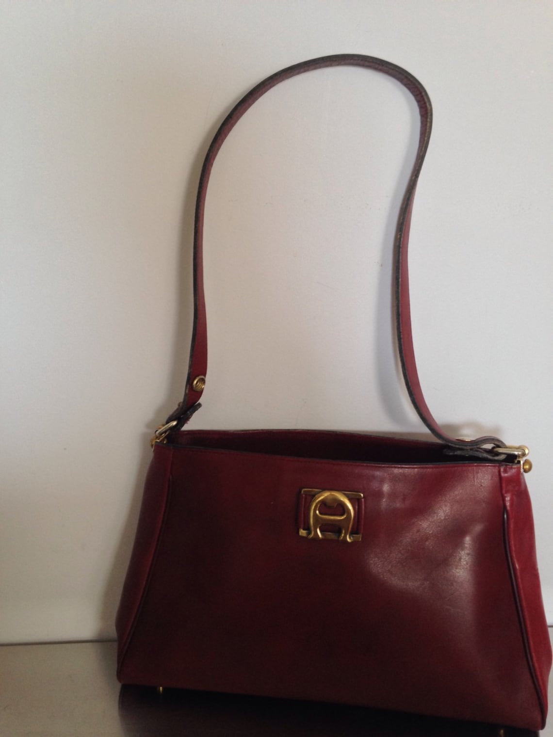 Etienne Aigner Purse
 Vintage Etienne Aigner Leather Handbag Oxblood Burgundy