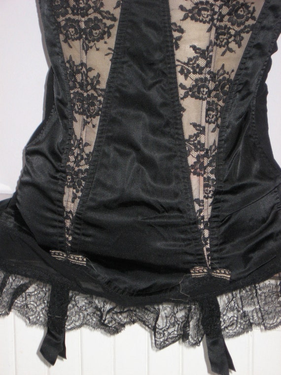 Women's Vintage Lingerie /  Circa 1950's  Black L… - image 5