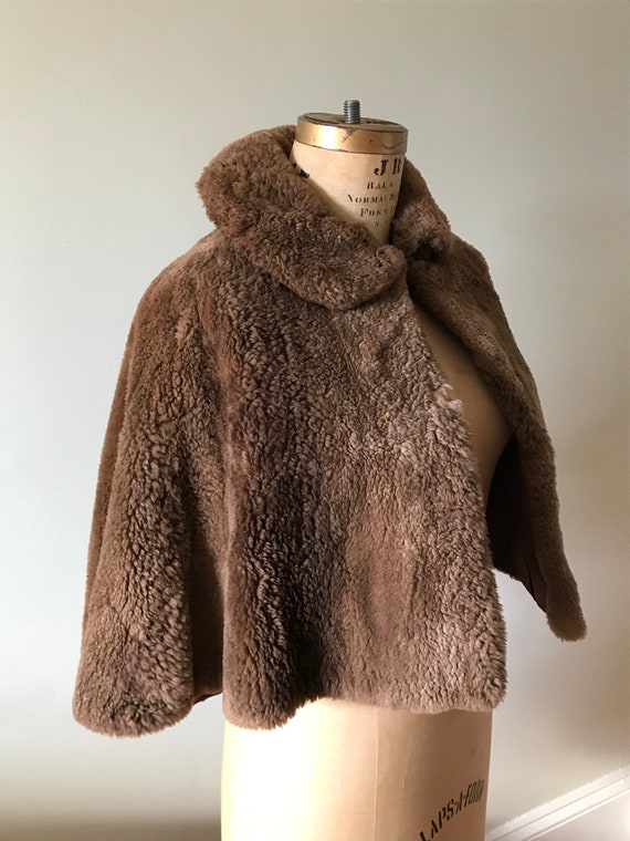 Vintage Fur Capelet / Vintage Fur Shoulder Wtap /… - image 4