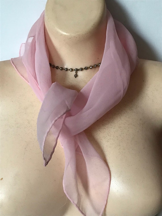 Pink Polyester Chiffon Neck Scarf • Small 1950’s P