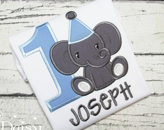 Camiseta de cumpleaños de elefante - Camiseta de cumpleaños para niño - Camiseta para el primer cumpleaños de niño - Traje para el primer cumpleaños de niño - Camiseta con apliques - Bordada - Personalizada