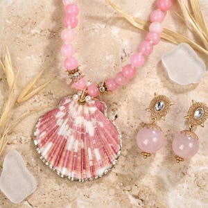 Collana con conchiglie naturali e orecchini con cristalli rosa, gioielli estivi da spiaggia, girocollo in stile sirena dolce e alla moda, regalo perfetto per le vacanze.